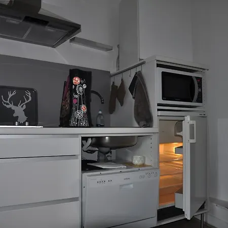 1号翁弗勒尔秘密酒店 *