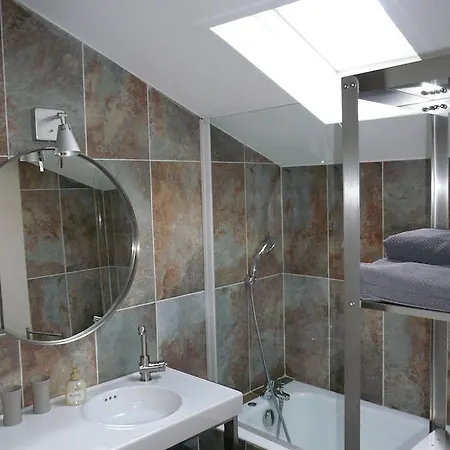 Apartment 1er Secret De *