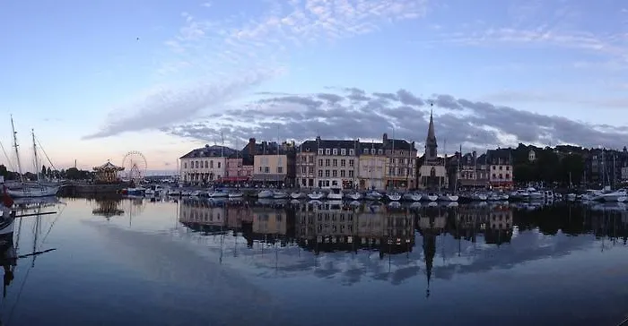 Apartman 1er Secret De *